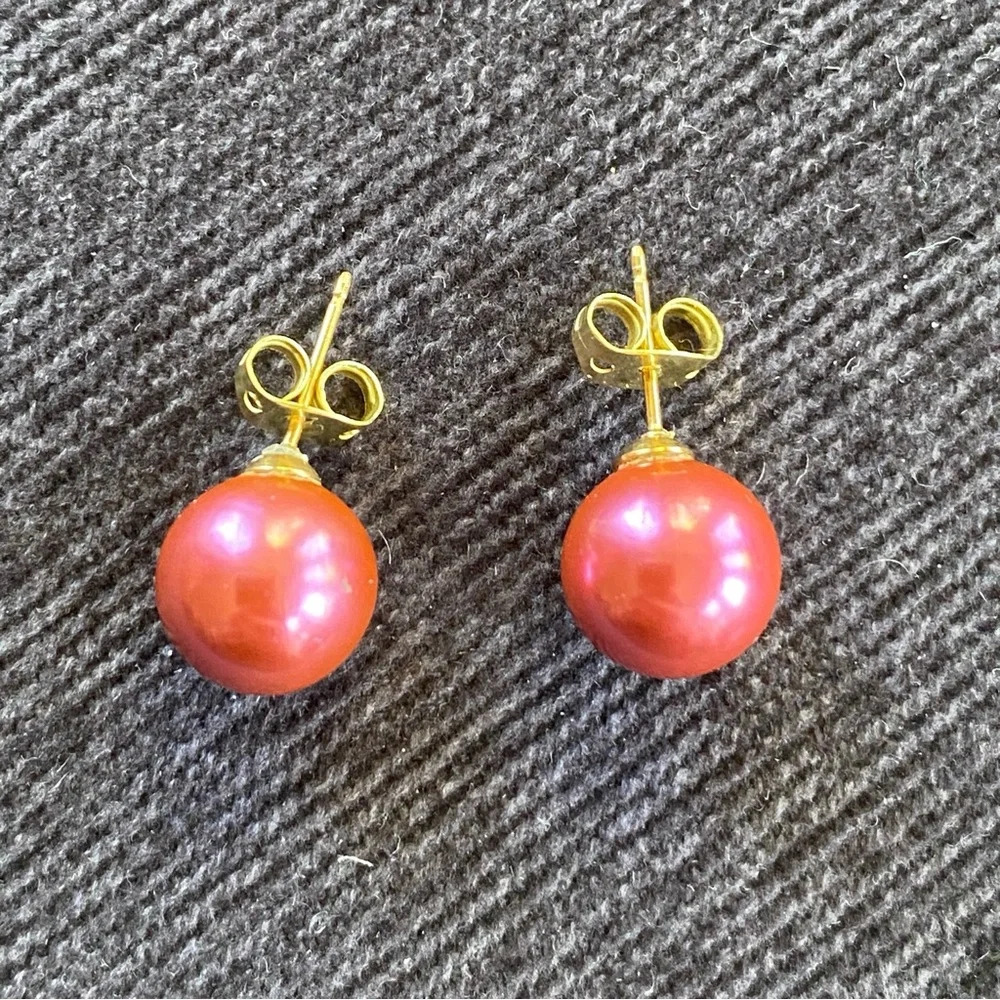 Hot Pink Fuschia Faux Pearl Studs - Picture 3 of 10